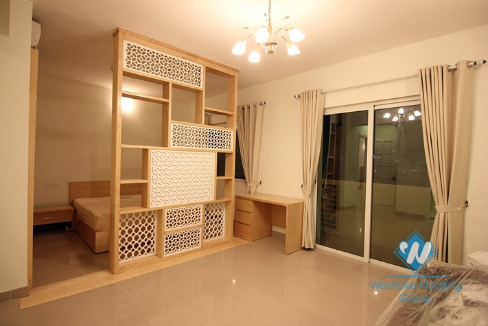 Brandnew E Tower apartment to rent in Ciputra, 153sqm, 3 bedrooms